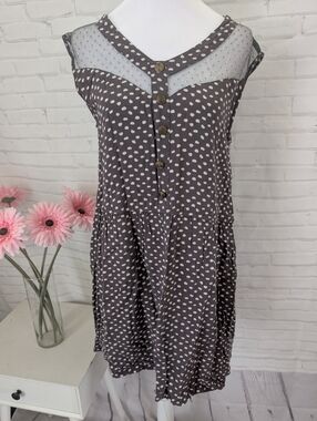 American Rag Taupe and White Dress